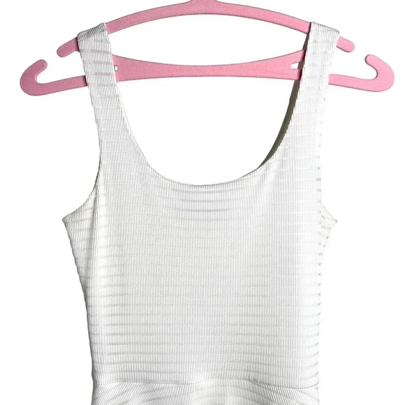 Necessary Objects White Textured Mini Dress Sz. M - Picture 6 of 10